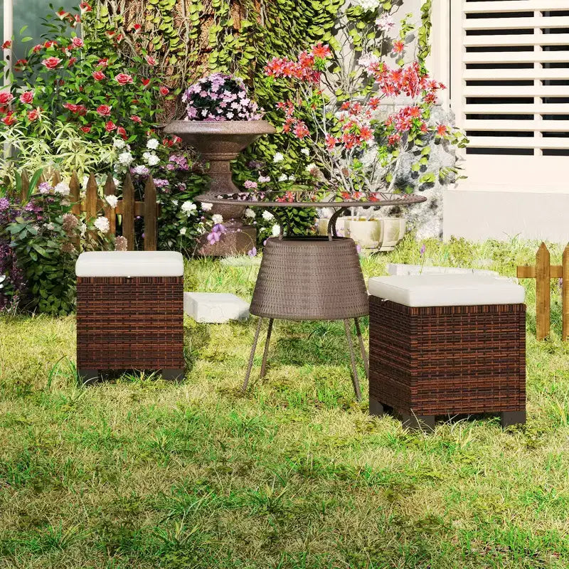 Poufs d'extérieur en osier avec coussins, siège ottoman en rotin PE, repose-pieds et table d'appoint pour jardin, piscine