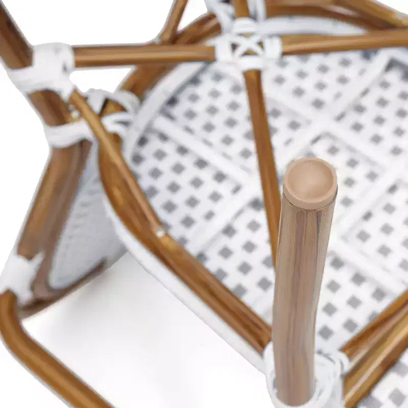 Chaise bistrot empilable professionnelle avec accoudoirs, en rotin PE et aluminium, pour l'intérieur et l'extérieur