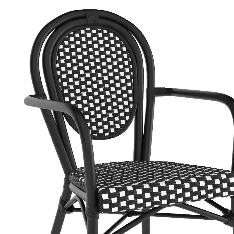 Chaise bistrot empilable professionnelle avec accoudoirs, en rotin PE et aluminium, pour l'intérieur et l'extérieur