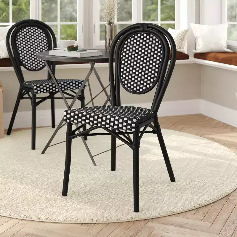 Chaise bistrot empilable commerciale intérieur/extérieur, rotin PE et cadre en aluminium
