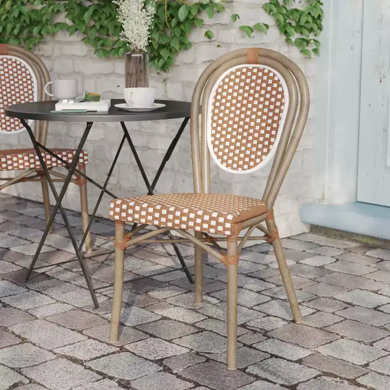 Chaise bistrot empilable commerciale intérieur/extérieur, rotin PE et cadre en aluminium
