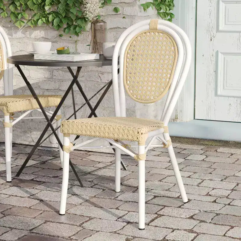 Chaise bistro empilable commerciale intérieur/extérieur, rotin synthétique et cadre en aluminium